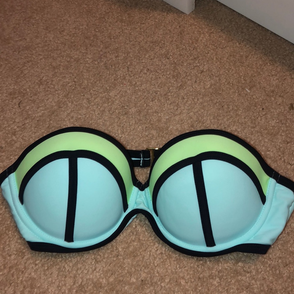 Arizona brand swimsuit top